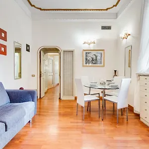 Elegant , Rome Italie